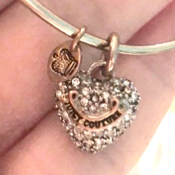 ‘My Heart Belongs to Juicy’ Bracelet - Picture 4 of 7